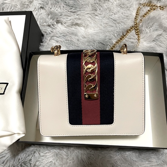 Gucci Sylvie Leather Mini Chain Bag - Picture 11 of 15